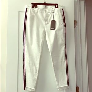 🌺 NWT women’s Kensie Jeans 🌺